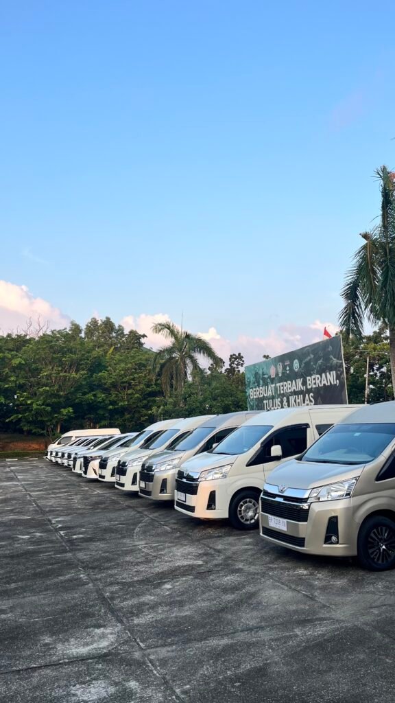 Sewa Mobil Premium untuk Tamu Eksekutif VVIP, VIP, Direksi, Komisaris dan Perjalanan Bisnis di Tanjungpinang & Bintan Sewa mobil premium tanjungpinang